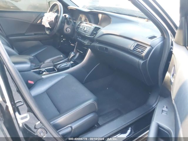 Photo 4 VIN: 1HGCR2F59GA089462 - HONDA ACCORD 