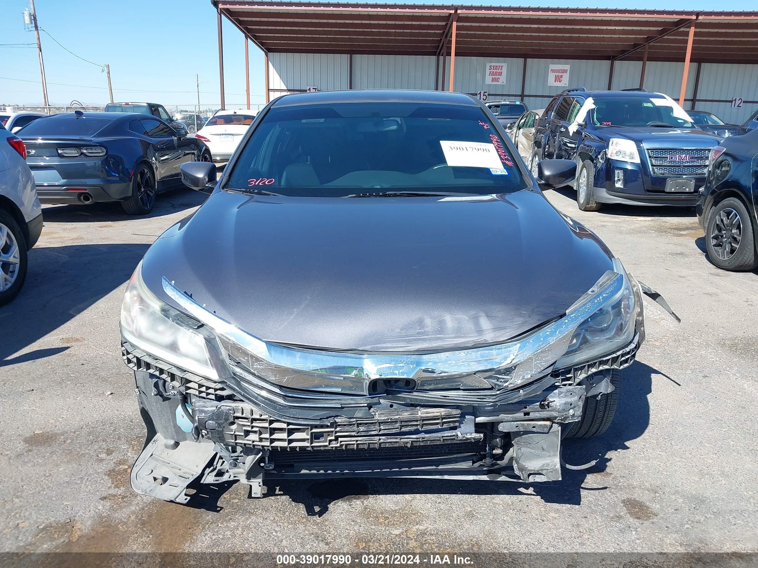 Photo 12 VIN: 1HGCR2F59GA138370 - HONDA ACCORD 