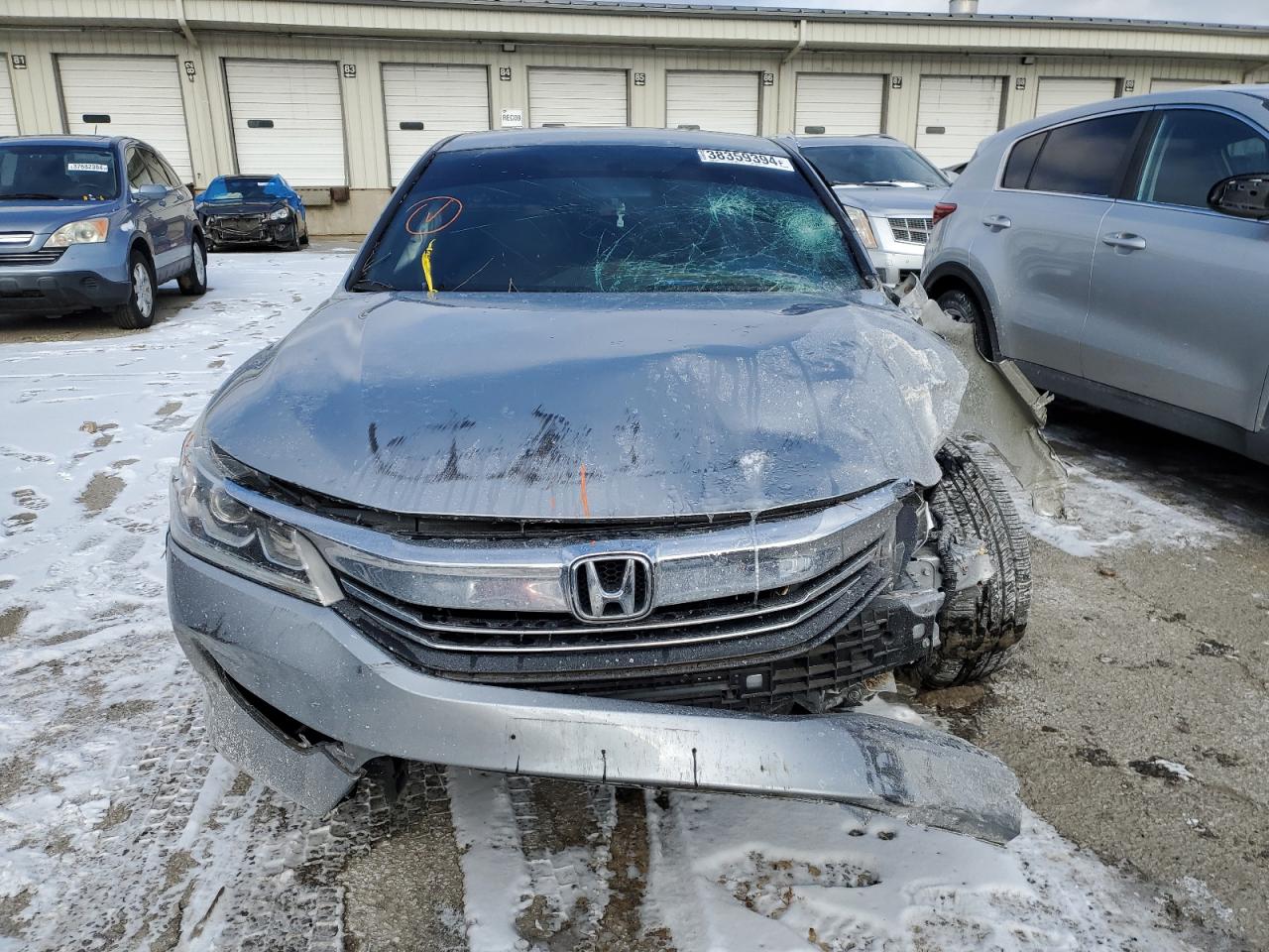 Photo 4 VIN: 1HGCR2F59GA138465 - HONDA ACCORD 