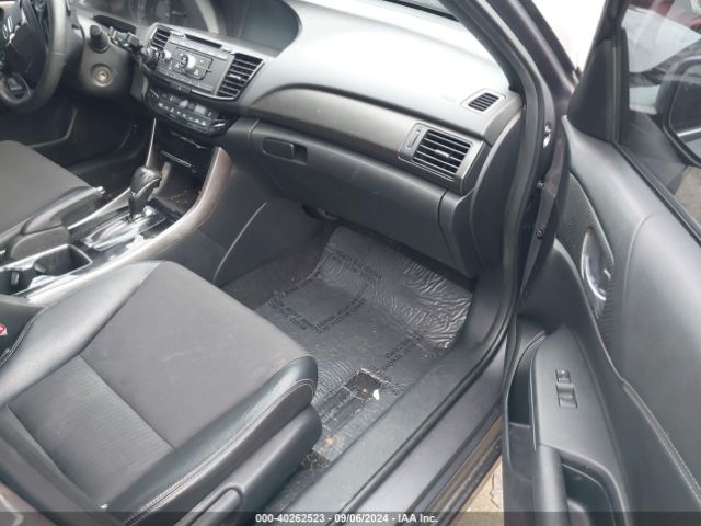 Photo 4 VIN: 1HGCR2F59GA171868 - HONDA ACCORD 