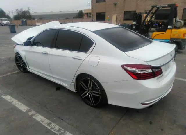 Photo 2 VIN: 1HGCR2F59GA240641 - HONDA ACCORD SEDAN 