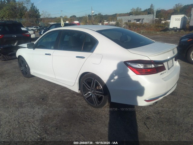 Photo 2 VIN: 1HGCR2F59HA023138 - HONDA ACCORD SEDAN 