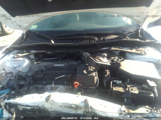 Photo 9 VIN: 1HGCR2F59HA023138 - HONDA ACCORD SEDAN 