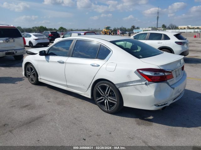 Photo 2 VIN: 1HGCR2F59HA066877 - HONDA ACCORD 