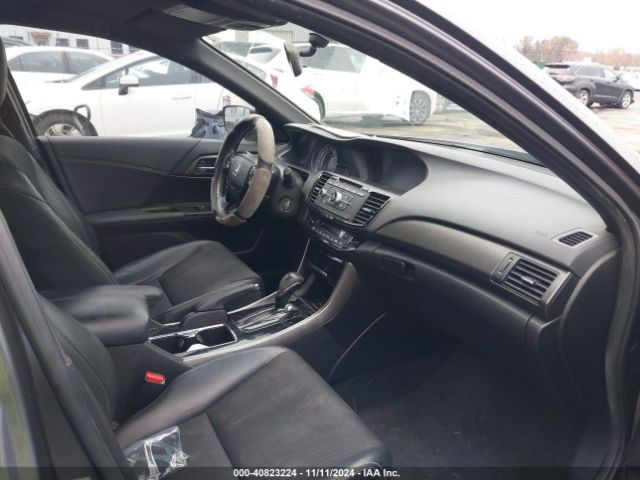 Photo 4 VIN: 1HGCR2F59HA122820 - HONDA ACCORD 