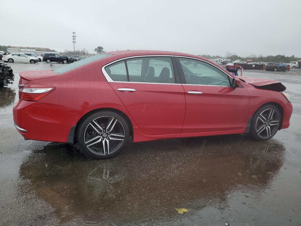 Photo 2 VIN: 1HGCR2F59HA147393 - HONDA ACCORD 