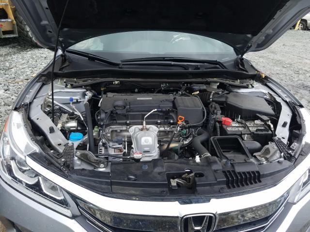 Photo 6 VIN: 1HGCR2F59HA152657 - HONDA ACCORD SPO 