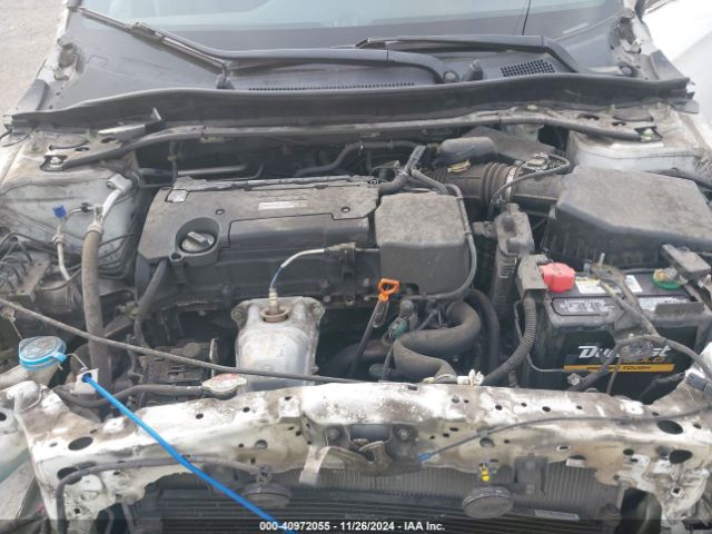 Photo 9 VIN: 1HGCR2F59HA156420 - HONDA ACCORD 