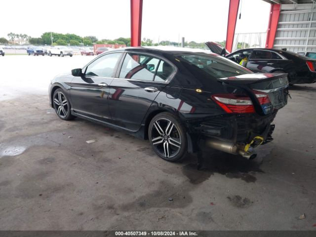 Photo 2 VIN: 1HGCR2F59HA165635 - HONDA ACCORD 