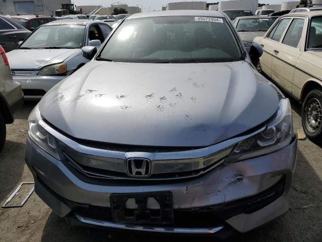 Photo 4 VIN: 1HGCR2F59HA238079 - HONDA ACCORD 