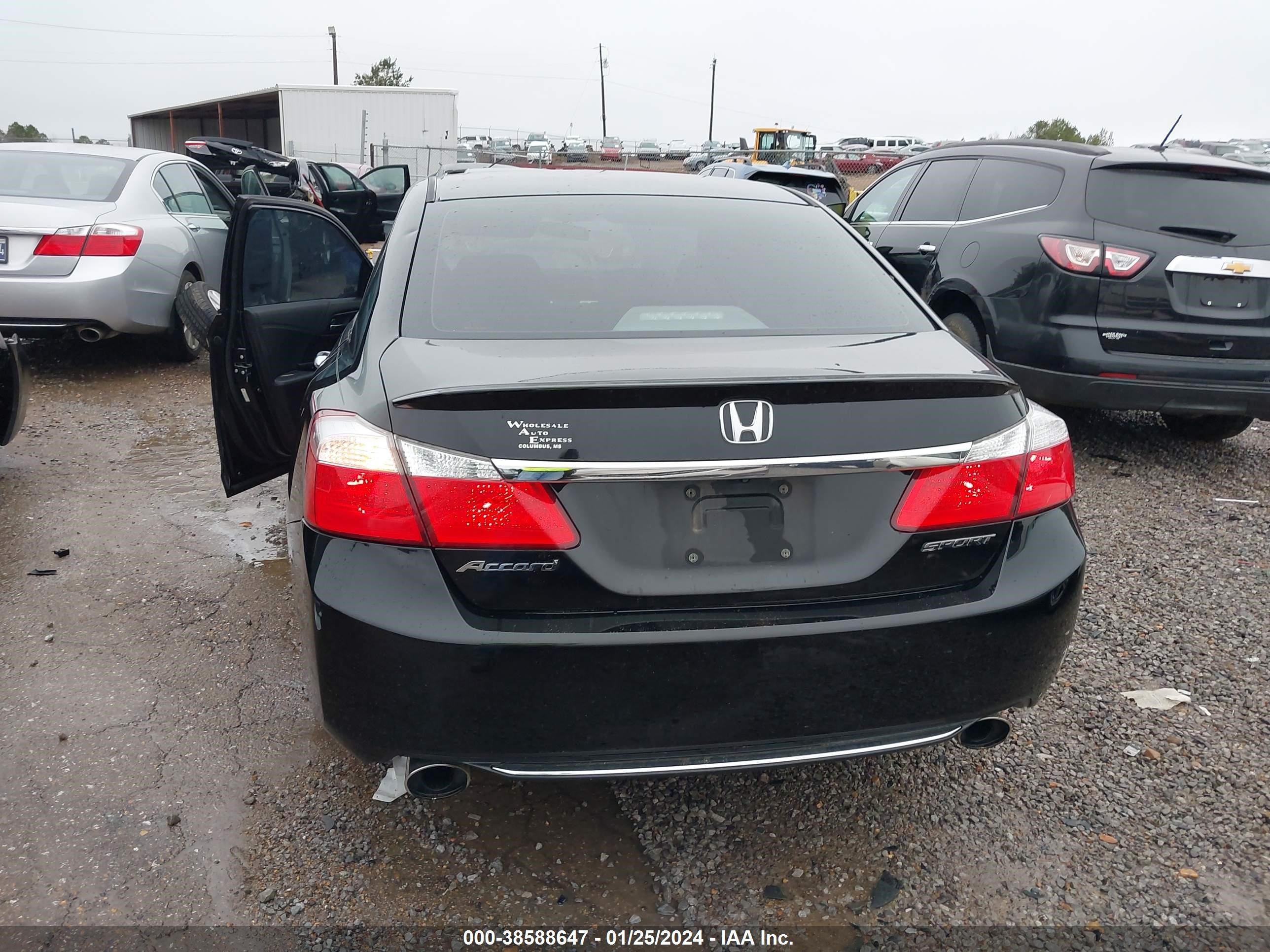 Photo 15 VIN: 1HGCR2F5XDA171910 - HONDA ACCORD 