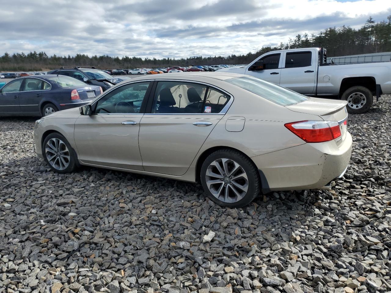 Photo 1 VIN: 1HGCR2F5XDA176119 - HONDA ACCORD 