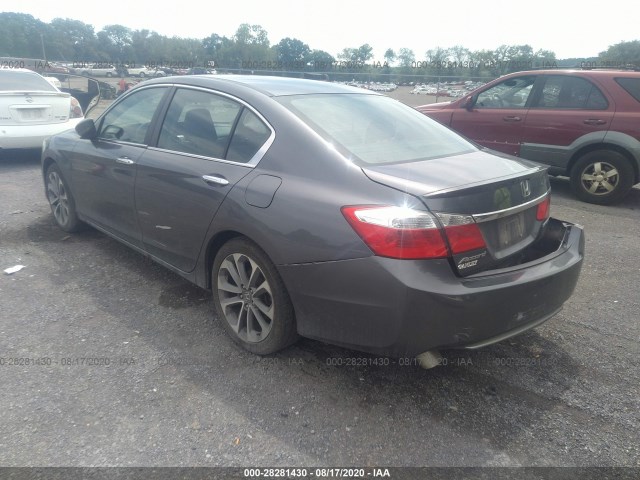 Photo 2 VIN: 1HGCR2F5XDA217686 - HONDA ACCORD SDN 