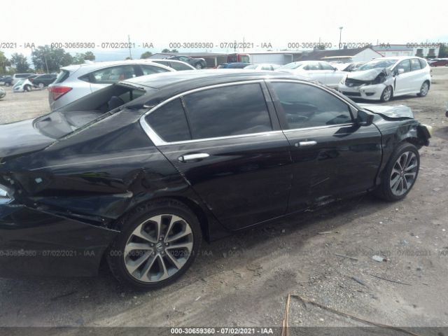 Photo 5 VIN: 1HGCR2F5XDA273658 - HONDA ACCORD SDN 