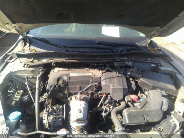 Photo 9 VIN: 1HGCR2F5XDA280884 - HONDA ACCORD SDN 