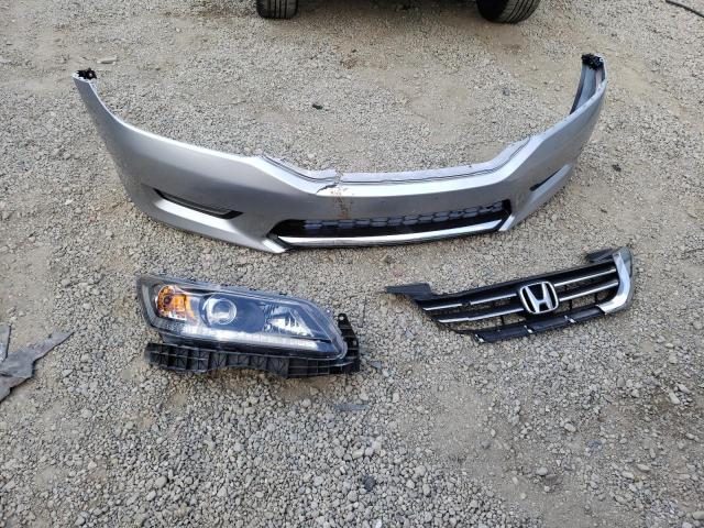 Photo 11 VIN: 1HGCR2F5XEA008255 - HONDA ACCORD 