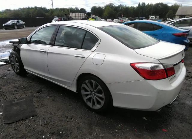 Photo 2 VIN: 1HGCR2F5XEA057262 - HONDA ACCORD SEDAN 