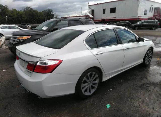 Photo 3 VIN: 1HGCR2F5XEA057262 - HONDA ACCORD SEDAN 