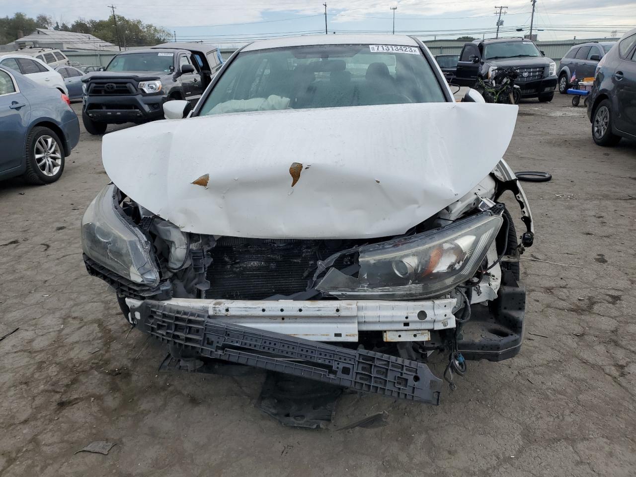 Photo 4 VIN: 1HGCR2F5XEA066172 - HONDA ACCORD 