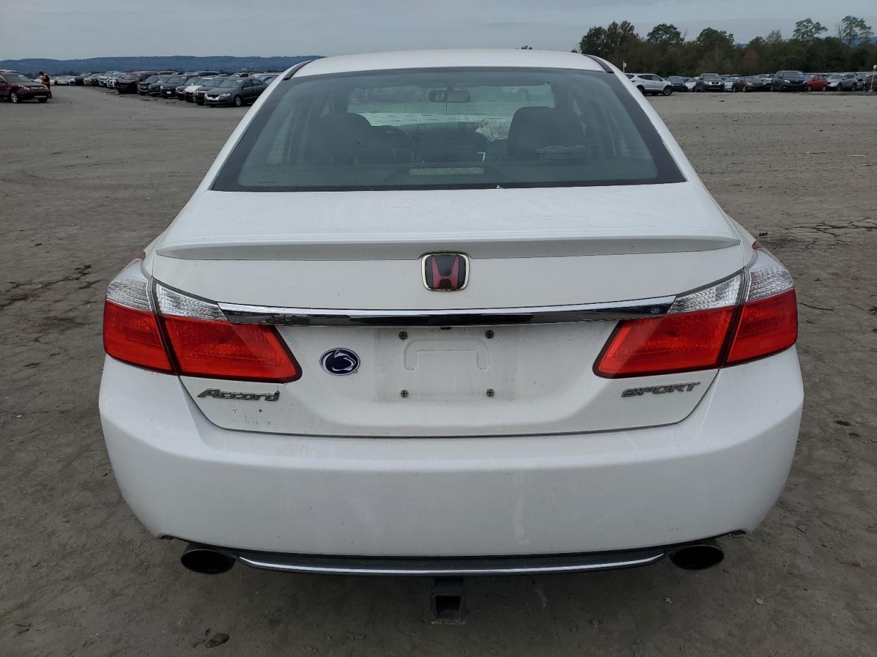 Photo 5 VIN: 1HGCR2F5XEA066172 - HONDA ACCORD 