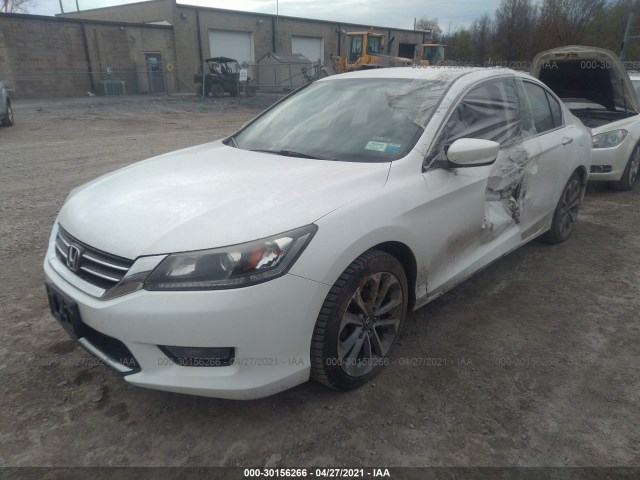 Photo 1 VIN: 1HGCR2F5XEA127309 - HONDA ACCORD SEDAN 