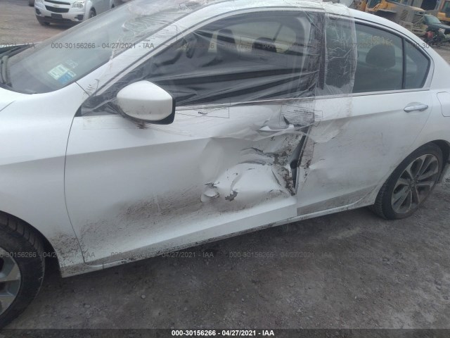 Photo 5 VIN: 1HGCR2F5XEA127309 - HONDA ACCORD SEDAN 