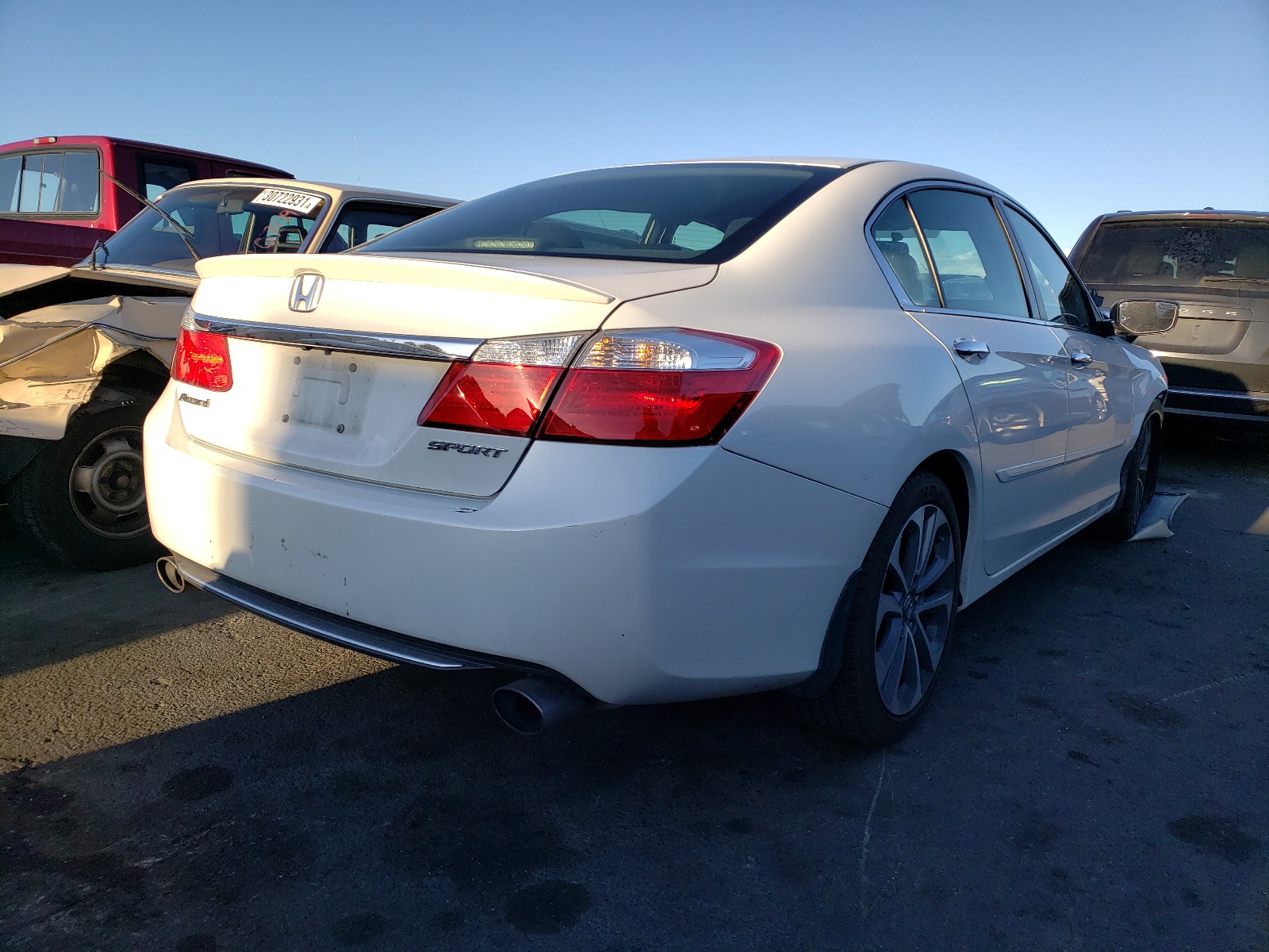 Photo 3 VIN: 1HGCR2F5XEA173576 - HONDA ACCORD SPO 