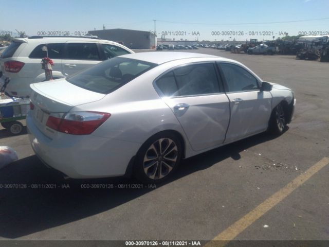 Photo 3 VIN: 1HGCR2F5XEA219097 - HONDA ACCORD SEDAN 