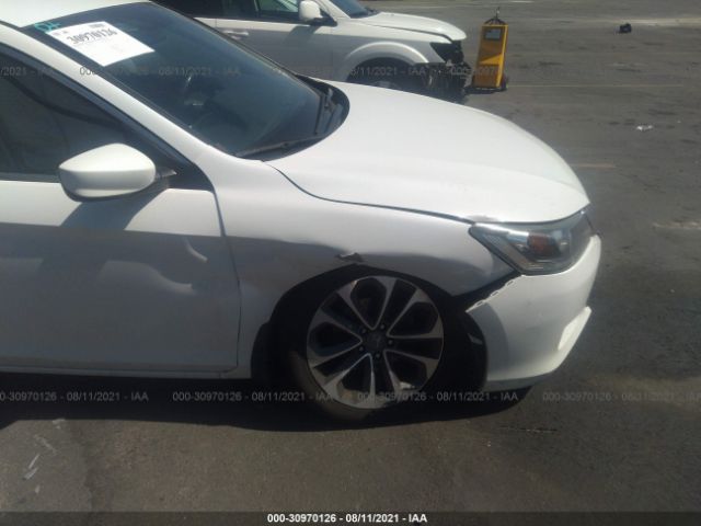 Photo 5 VIN: 1HGCR2F5XEA219097 - HONDA ACCORD SEDAN 