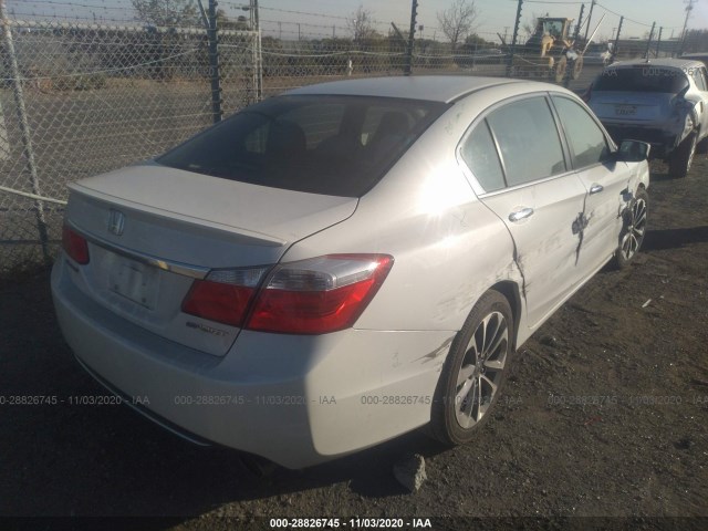 Photo 3 VIN: 1HGCR2F5XEA294575 - HONDA ACCORD SEDAN 