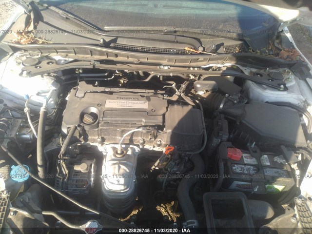 Photo 9 VIN: 1HGCR2F5XEA294575 - HONDA ACCORD SEDAN 