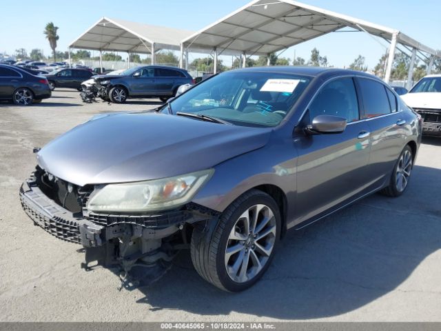 Photo 1 VIN: 1HGCR2F5XFA003560 - HONDA ACCORD 