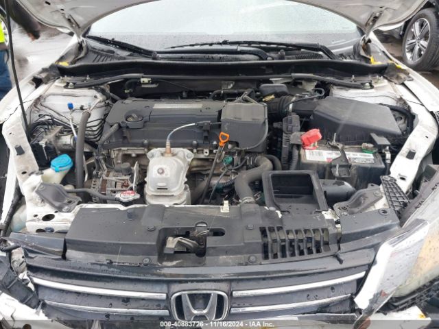 Photo 9 VIN: 1HGCR2F5XFA004093 - HONDA ACCORD 