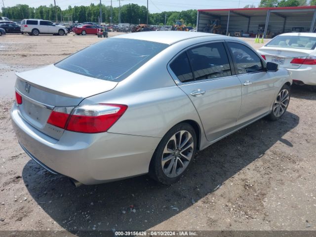 Photo 3 VIN: 1HGCR2F5XFA035179 - HONDA ACCORD 