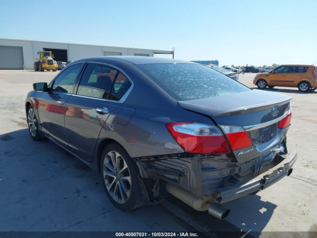 Photo 2 VIN: 1HGCR2F5XFA036431 - HONDA ACCORD 