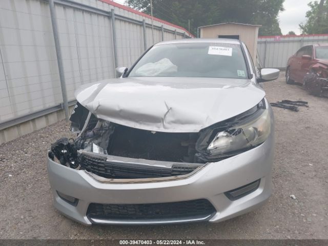 Photo 5 VIN: 1HGCR2F5XFA063452 - HONDA ACCORD 