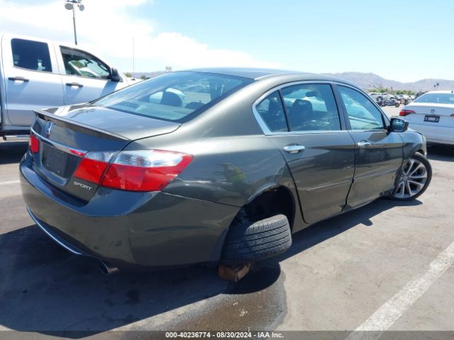 Photo 3 VIN: 1HGCR2F5XFA071924 - HONDA ACCORD 