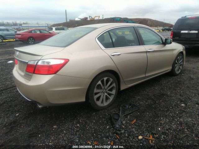 Photo 3 VIN: 1HGCR2F5XFA103688 - HONDA ACCORD 