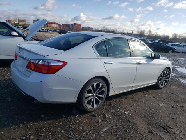 Photo 2 VIN: 1HGCR2F5XFA111161 - HONDA ACCORD SPO 