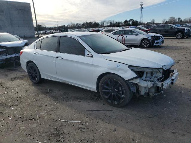 Photo 3 VIN: 1HGCR2F5XFA113542 - HONDA ACCORD SPO 