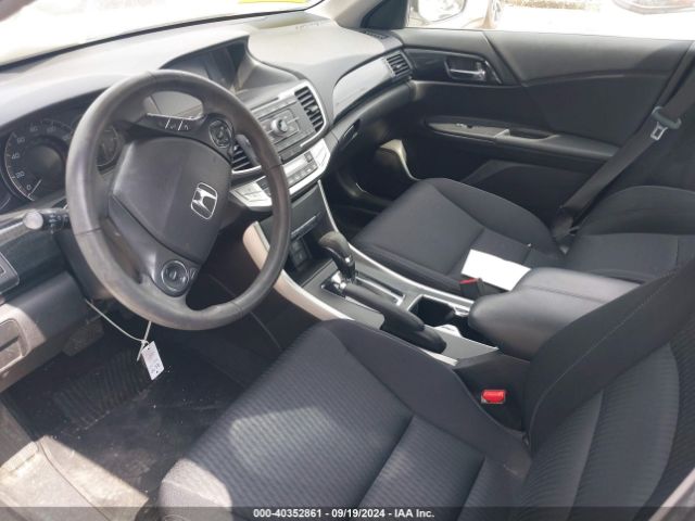 Photo 4 VIN: 1HGCR2F5XFA144435 - HONDA ACCORD 