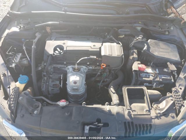 Photo 9 VIN: 1HGCR2F5XFA161610 - HONDA ACCORD 