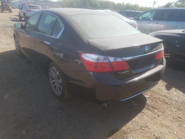 Photo 2 VIN: 1HGCR2F5XFA189827 - HONDA ACCORD SPO 