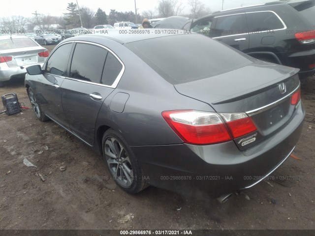 Photo 2 VIN: 1HGCR2F5XFA201247 - HONDA ACCORD SEDAN 