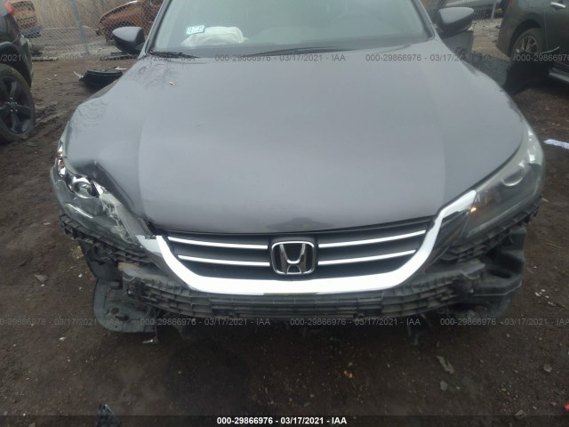 Photo 5 VIN: 1HGCR2F5XFA201247 - HONDA ACCORD SEDAN 