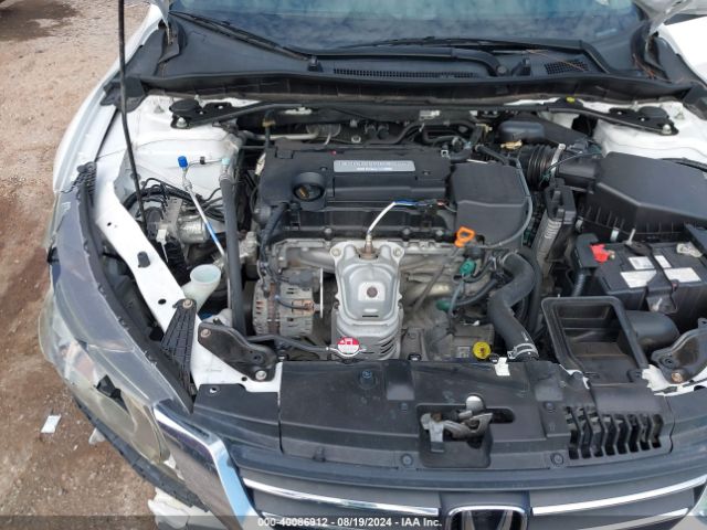 Photo 9 VIN: 1HGCR2F5XFA210028 - HONDA ACCORD 