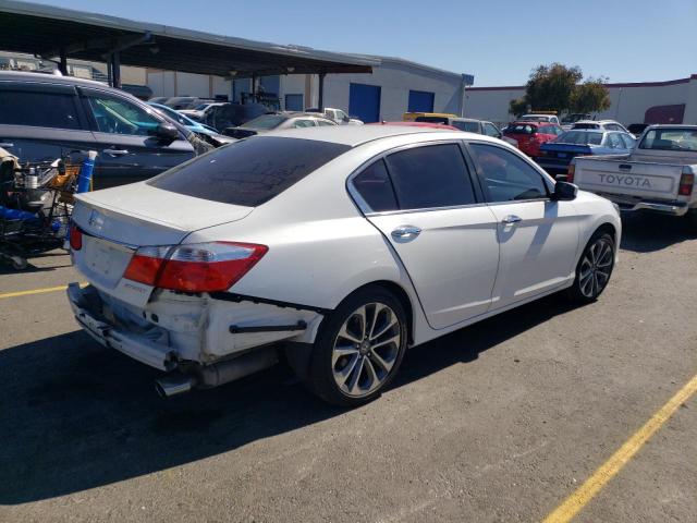 Photo 2 VIN: 1HGCR2F5XFA215293 - HONDA ACCORD SPO 