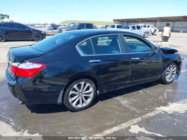 Photo 3 VIN: 1HGCR2F5XFA226620 - HONDA ACCORD 