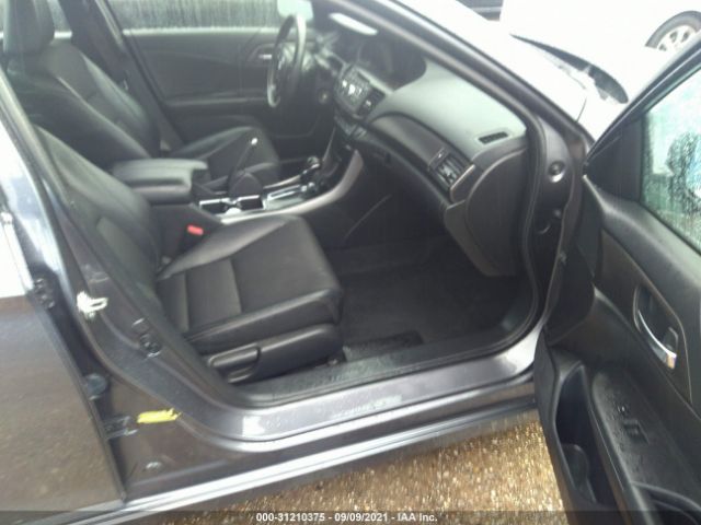 Photo 4 VIN: 1HGCR2F5XGA054526 - HONDA ACCORD SEDAN 