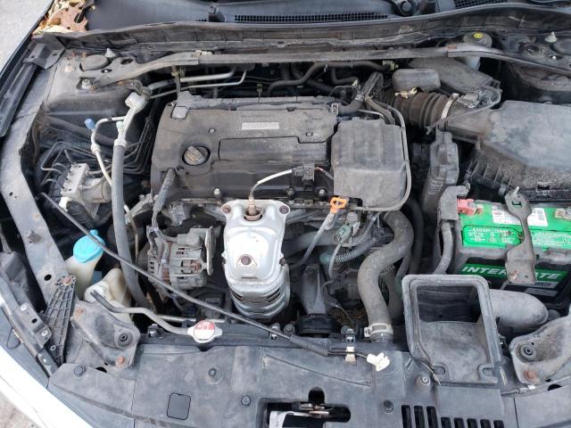 Photo 10 VIN: 1HGCR2F5XGA104731 - HONDA ACCORD 